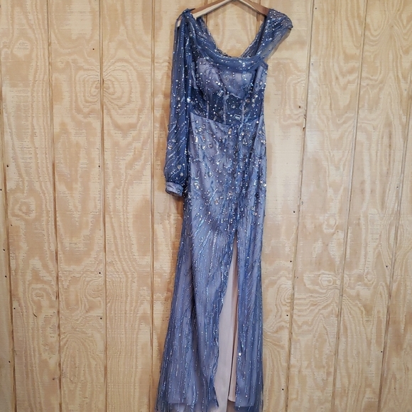 Alexander By Daymor Dresses & Skirts - Alexander By Daymor NEW Blue Beaded Embellished Maxi Gown Dress Sz 6 #1369